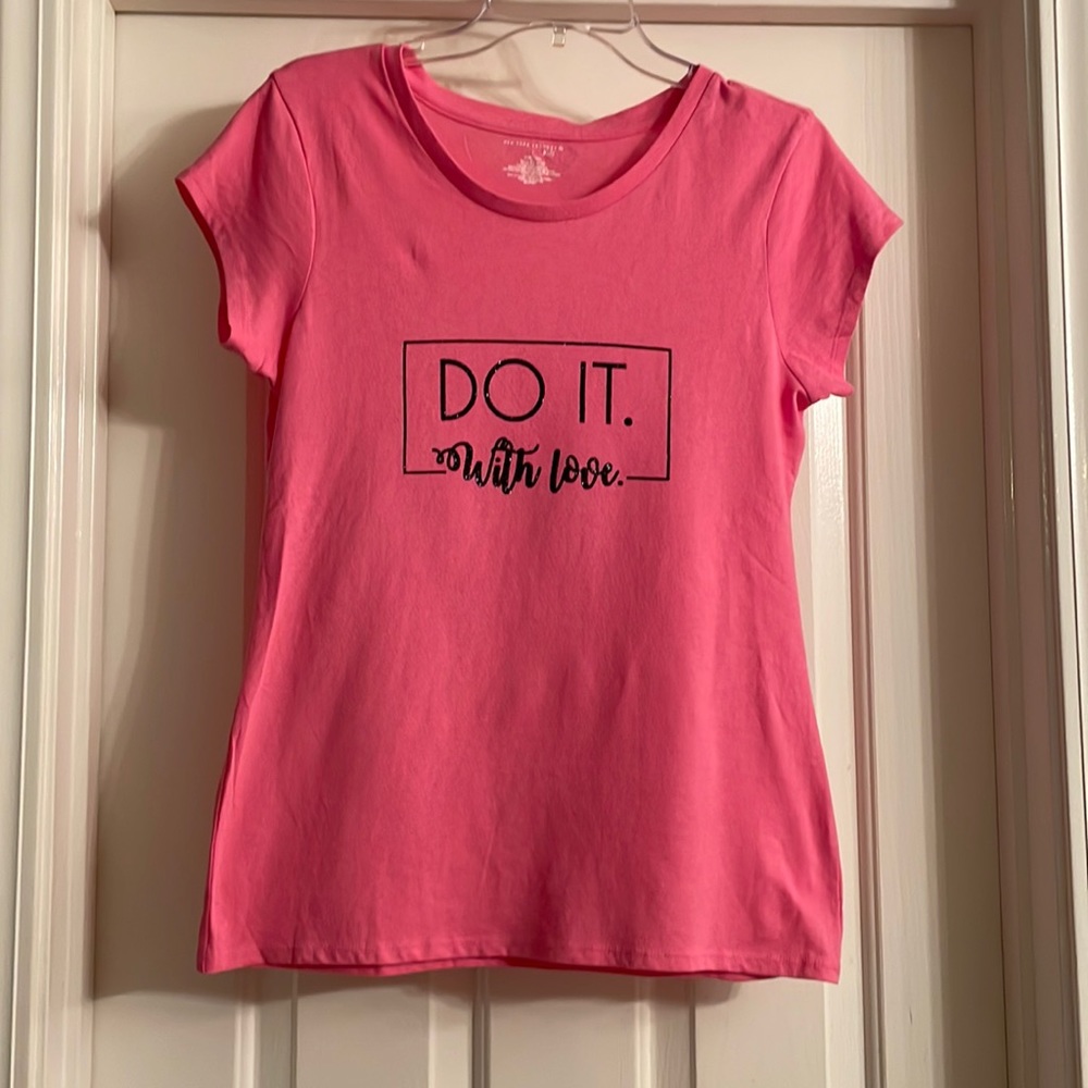 NWOT New York Laundry Kids Large T-Shirt